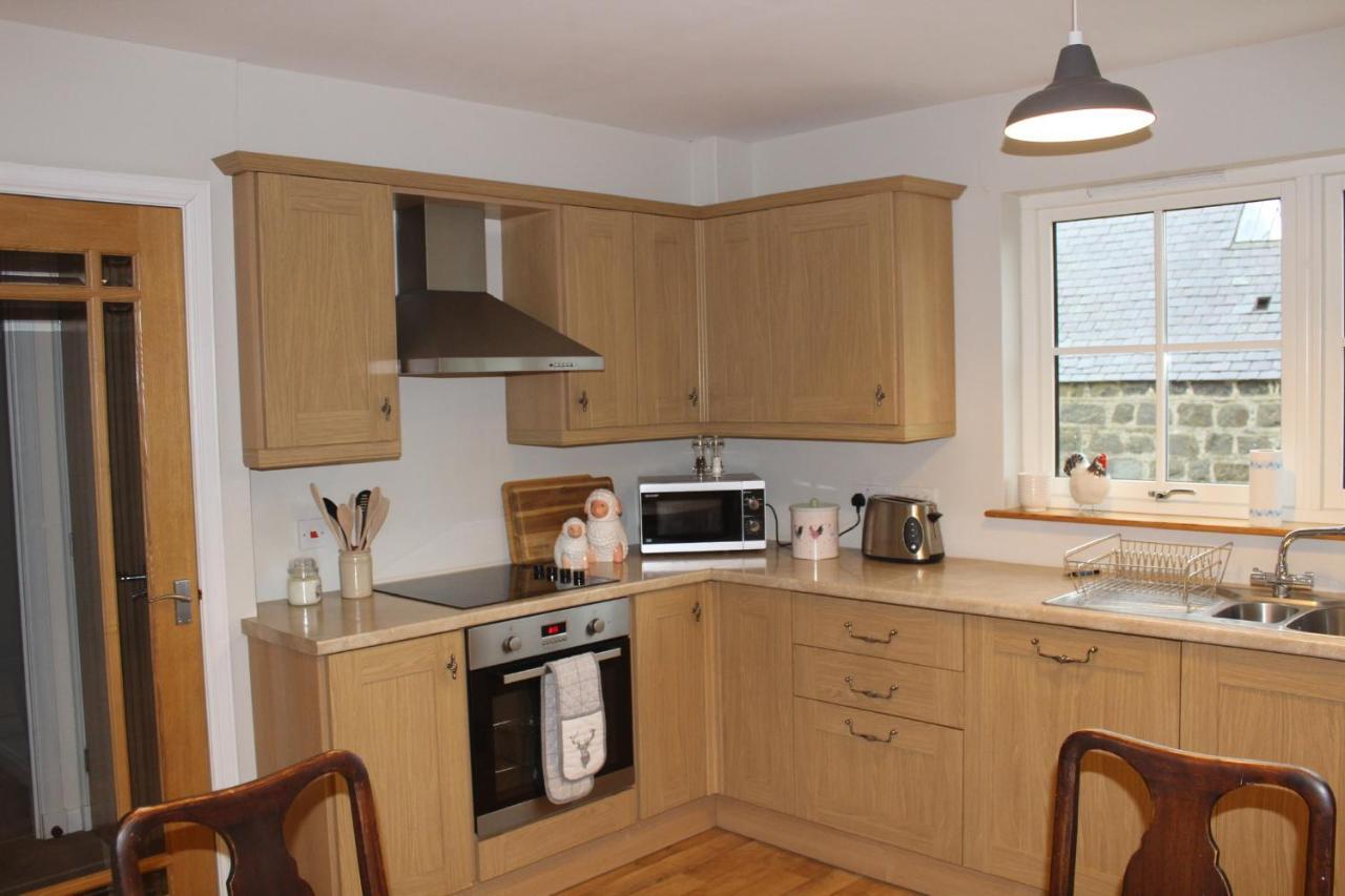 Roualeyn Villa Хънтли Екстериор снимка